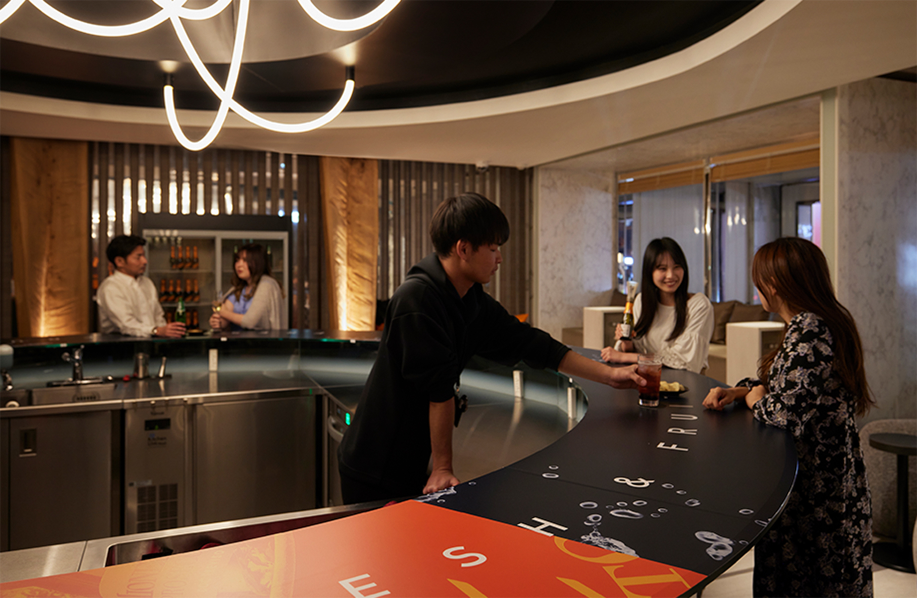 bar